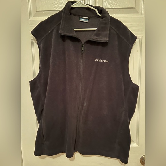 Men’s vest - Picture 2 of 2